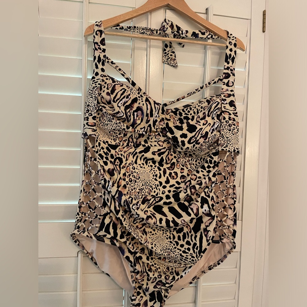 Swimsuits for all - halter bag animal print swimsuit, size 22